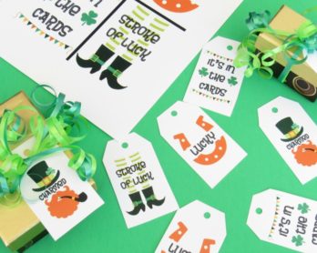 Free St Patrick's Day Printables and Gift Tags: Charming St Patrick's Day Printables | blowingawayoutwest.com - Lucky and Charmed Gift Tags and Printables. #stpatricksdayprintable #freesprintable #freestpatricksdayprintable #freeluckygifttags #gifttagstoprint