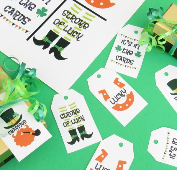 Free St Patrick's Day Printables and Gift Tags: Charming St Patrick's Day Printables | blowingawayoutwest.com - Lucky and Charmed Gift Tags and Printables. #stpatricksdayprintable #freesprintable #freestpatricksdayprintable #freeluckygifttags #gifttagstoprint
