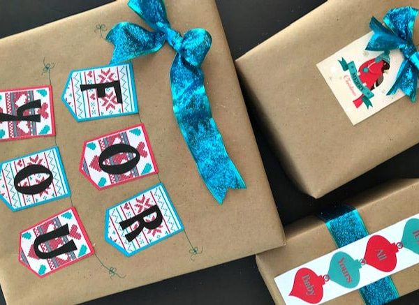 Cheeky Retro Christmas Wrapping Ideas and Wrapping Hacks | blowingawayoutwest.com - Christmas Wrapping Ideas and Hacks with Free Printable Tags #christmaswrappingideas #christmaswrapping #christmasgiftwrap#christmasretro#christmascheeky #freechristmastags #freechristmasprintables #12daysofChristmas #deckthehome #deckthehomebloghop #wrappinghacks #giftwrappinghacks