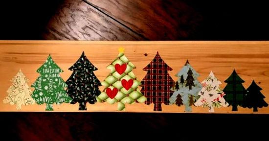 Christmas Tree Lane Christmas Sign Cricut Project | blowingawayoutwest.com - Christmas Trees Sign for Cricut #christmastreessign #christmastreesign #christmastreelane #christmascricut #christmassignproject #12daysofChristmas #deckthehome #deckthehomebloghop #christmassigns #christmassign