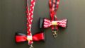 10-Minute DIY Disney Lanyards: Easy to make Mickey Mouse Lanyards | blowingawayoutwest.com -Make Your Own Event Lanyards. #diylandyards #eventlanyards #mickeymouselanyard #disneylanyards #10MinuteProject #makealanyard #disneylandprojects