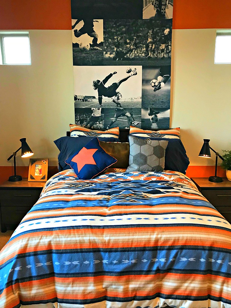 Tips for Turning Keepsakes into Home Decor
