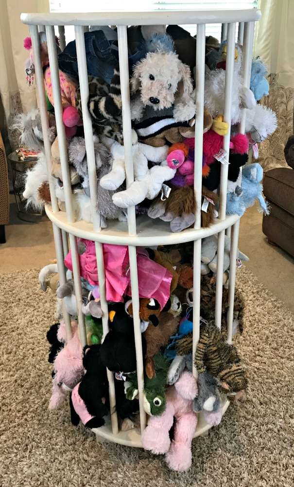 stuffed animal zoo
