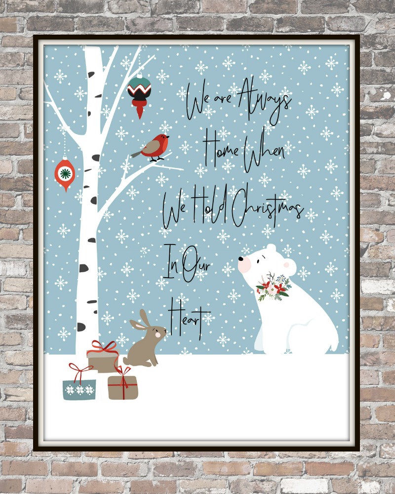 Forest Friends FREE Christmas Printables | blowingawayoutwest.com - Christmas free downloadable set of 8x10 prints with bonus phone digital wallpaper #christmasprintable #christmasdigitalwallpaper #christmasprints #gallerywall
