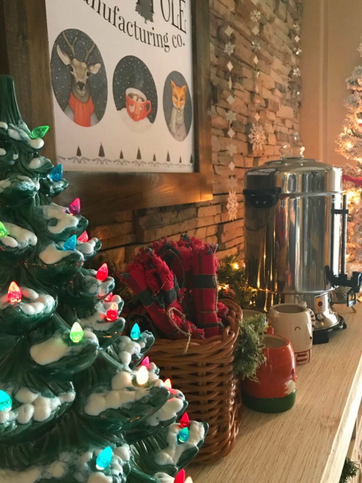North Pole Hot Cocoa Bar | blowingawayoutwest.com - Hot chocolate bar inspiration, and complete set of printables from the North Pole Cocoa & Cookie Mfg. Co. posters and gift tags #hotcocoabar #hotcocoabarparty #hotchocolatebar #hotchocolatebarwedding #hotcocoabarwedding #northpolehotcocoa #12daysofchristmas #christmasparty