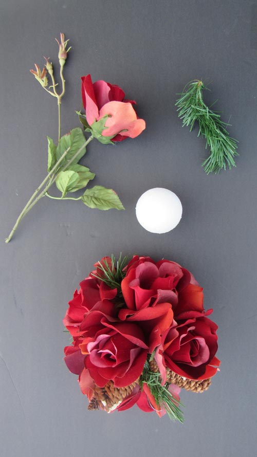 Woodland Christmas Ornaments : Flower Ball Ornaments | blowingawayoutwest.com - DIY Flower Ball and Woodland Christmas Tree Ornaments #woodlandchristmas #farmhousechristmasornaments #christmascraft #woodlandchristmastree #farmhousechristmas #flowerornamentsdiy #diyornaments #12daysofChristmas #deckthehome #deckthehomebloghop #farmhousecheck