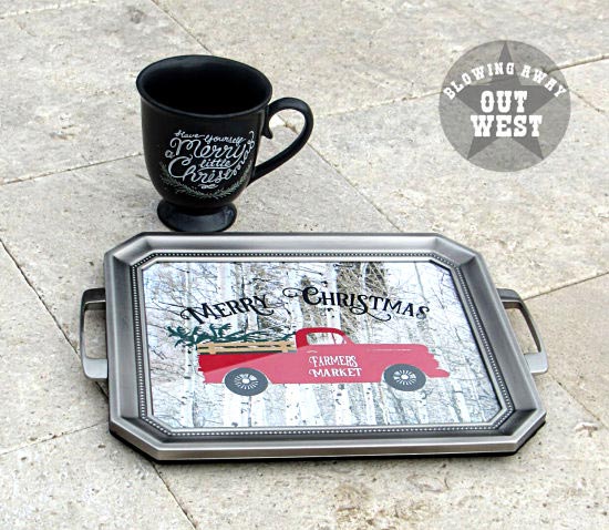 Vintage Christmas Truck : Tray From A Frame Project | blowingawayoutwest.com - DIY Vintage Christmas Truck Sign and Tray Project #vintagechristmas #farmhousechristmas #christmascraft #vintagechristmastruck #farmhousechristmastruck #diychristmastray #diychristmascraft #12daysofChristmas #deckthehome #deckthehomebloghop