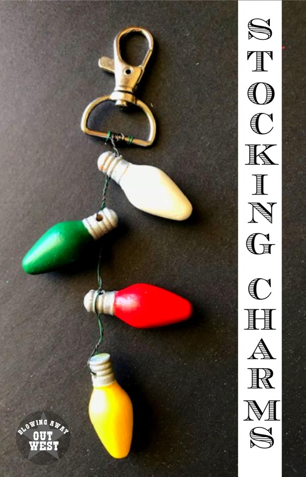 Christmas Stocking Charms | blowingawayoutwest.com - Easy DIY Christmas Stocking Charms and Embellishments #christmasstockingcharms #christmaststockingembellishments #christmasstockingideas #christmascrafts #christmasstockings #12daysofChristmas #deckthehome #deckthehomebloghop #christmascharms #christmasdiy
